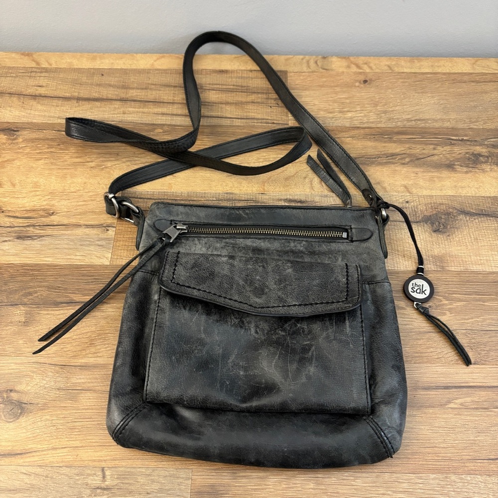 The Sak Ventura Flap Organizer Crossbody Black Distressed Leather